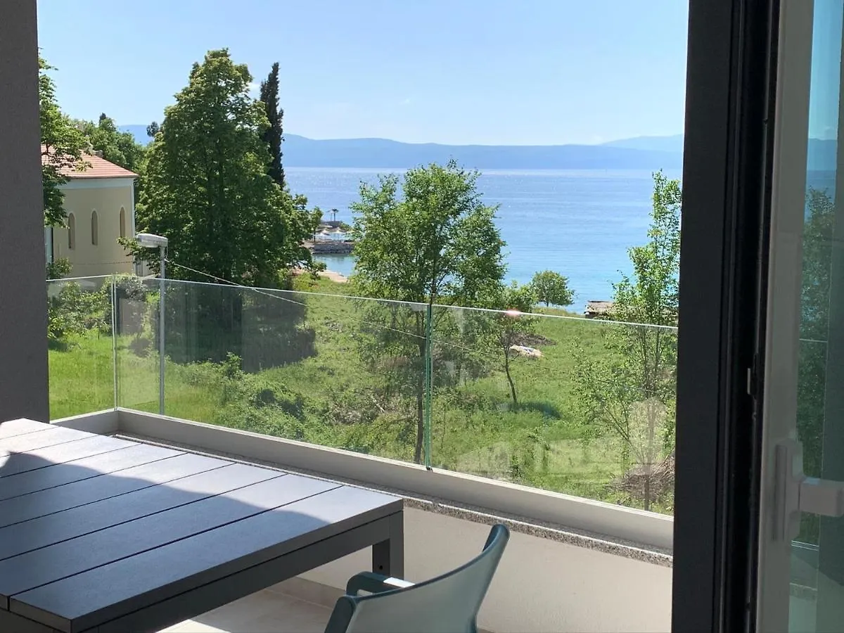 Apartment Apartman Polje Njivice Croatia